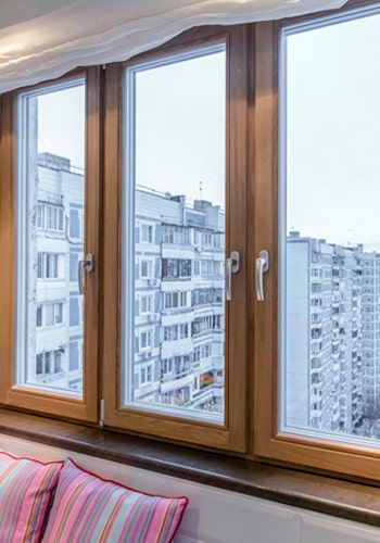 Заказать пластиковые окна на балкон из пластика по цене производителя Щербинка