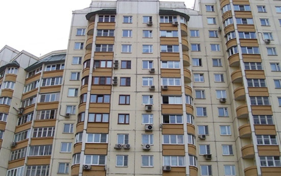 Остекление балкона в доме серии П 111М Щербинка