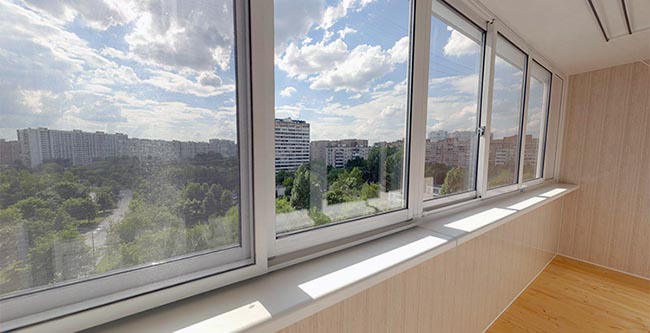 Чем застеклить балкон: ПВХ или алюминием Щербинка