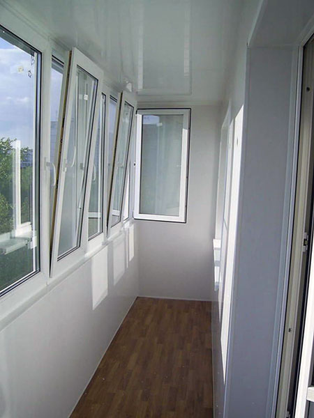 Тёплое и холодное распашное остекление балконов алюминиевым профилем Щербинка